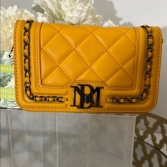 Badgley Mischka Handbags - Badgley Mischka Yellow Quilted Chain Shoulder/Crossbody Bag